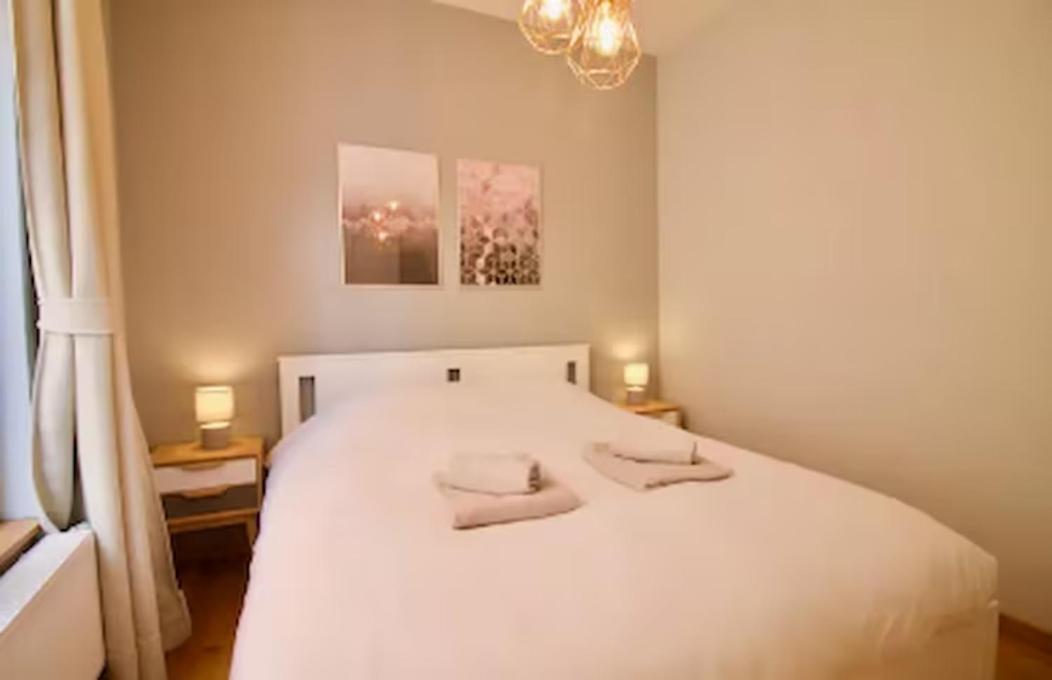 Heart Of Grand Place - Stunning 2Br Duplex Bryssel Exteriör bild
